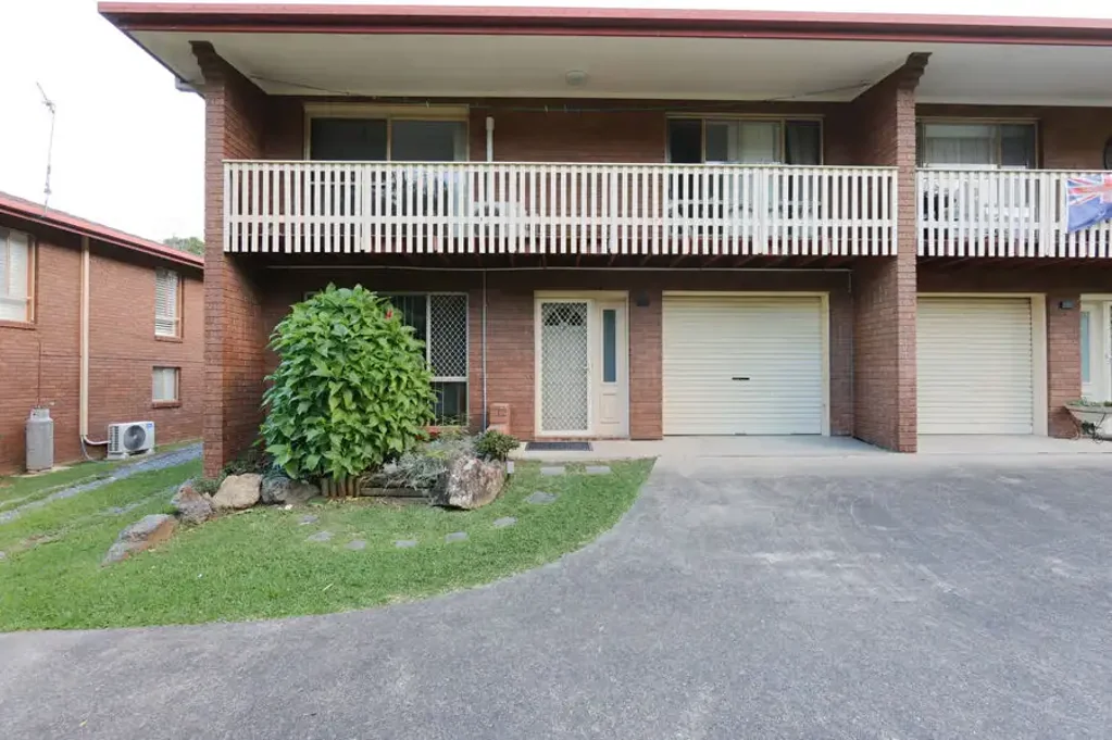 THREE BEDROOM FAMILY HOME
