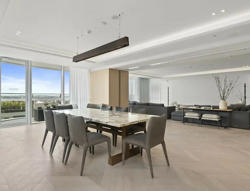 168 Walker Street, North Sydney, Lower North Shore, 2 Bedrooms, 2 Bathrooms, Unit
