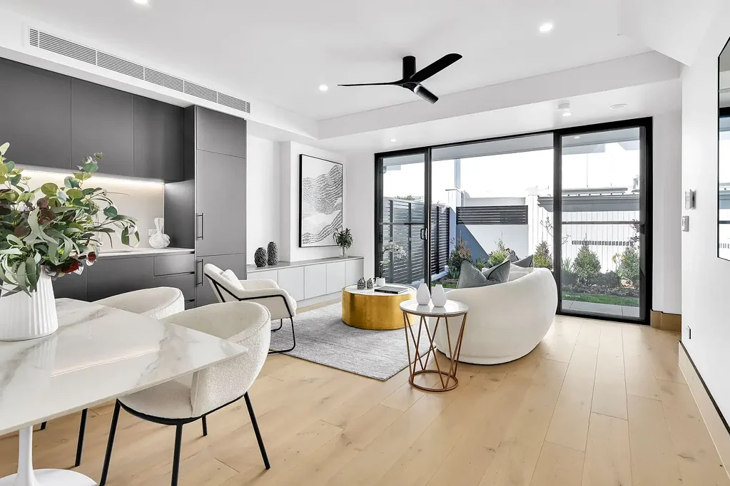 St Peters 3ਬੈੱਡਰੂਮ Brand new designer terrace in leafy parkside position