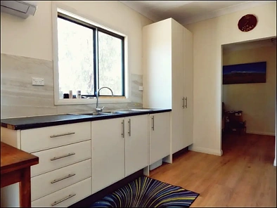 Address Withheld, Forest Ridge, QLD 4357, 3 Bedrooms, 1 Bathrooms, House