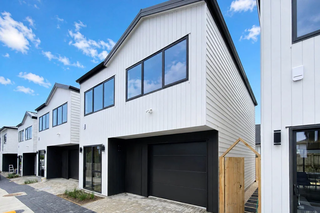 Mangere Bridge 3Moenga No Shared Walls - Brand New!