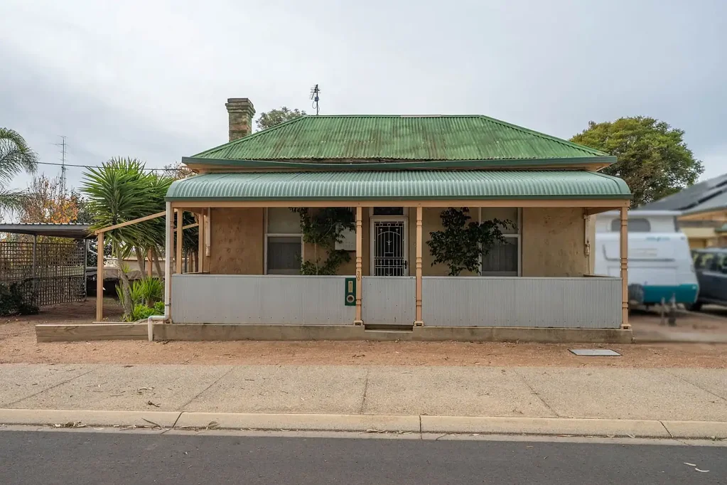 30 Milne Terrace, Moonta, SA 5558