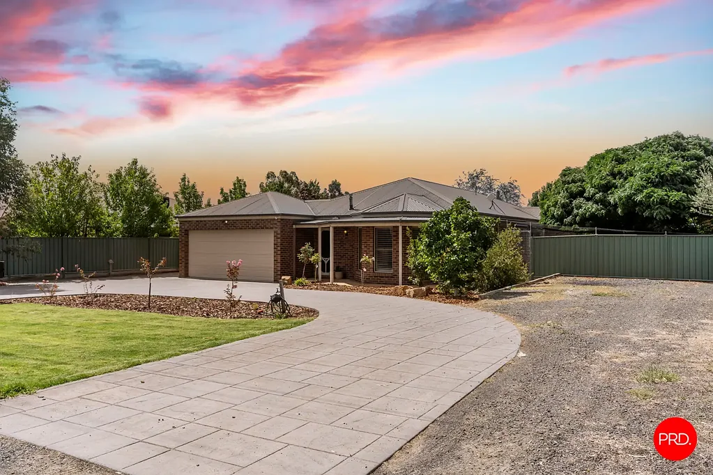 26 Mills Road, Harcourt, VIC 3453