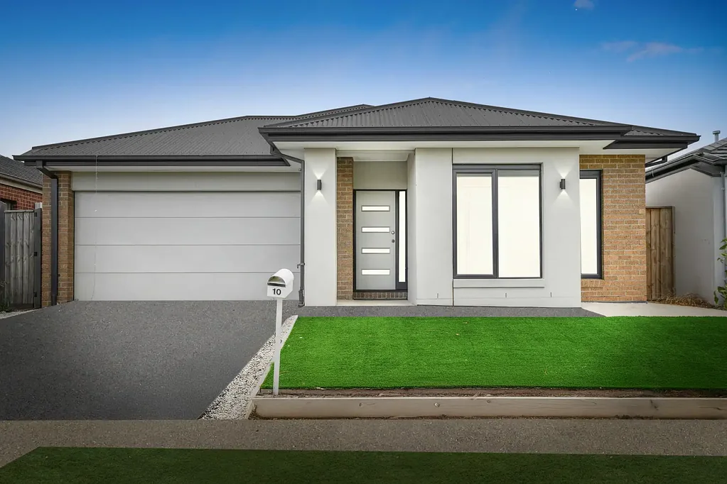 10 Lyric Drive, Mambourin, VIC 3024