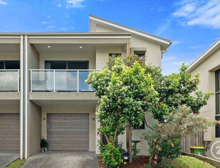 28 Hillsborough Place, Pimpama, QLD 4209, 2 Bedrooms, 2 Bathrooms, Apartment