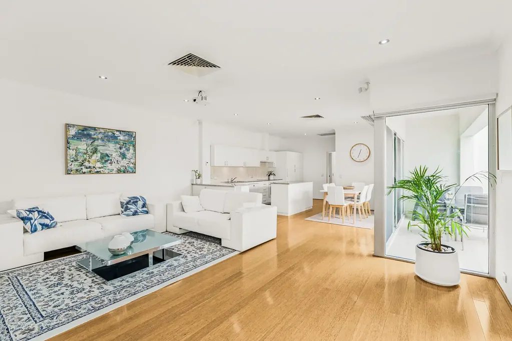 18/454 Roberts Road, Subiaco, WA 6008