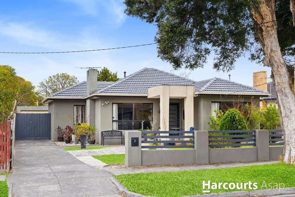 Dandenong North 4બેડરૂમ Renovated, Ready & Perfectly Positioned!