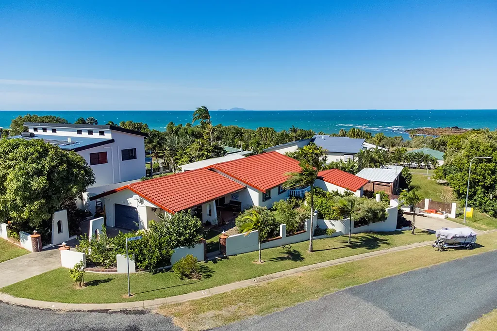 2 Hillside Drive, Grasstree Beach, QLD 4740