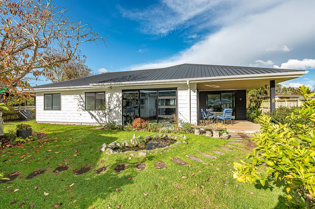 Aramoho 3房  Country feel with modern comforts