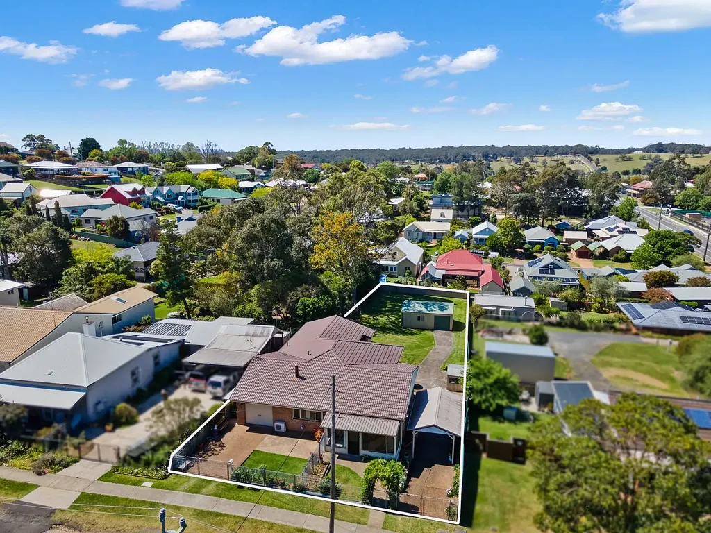 Milton 4ਬੈੱਡਰੂਮ Charming Family Home in Sought-After Milton Village
