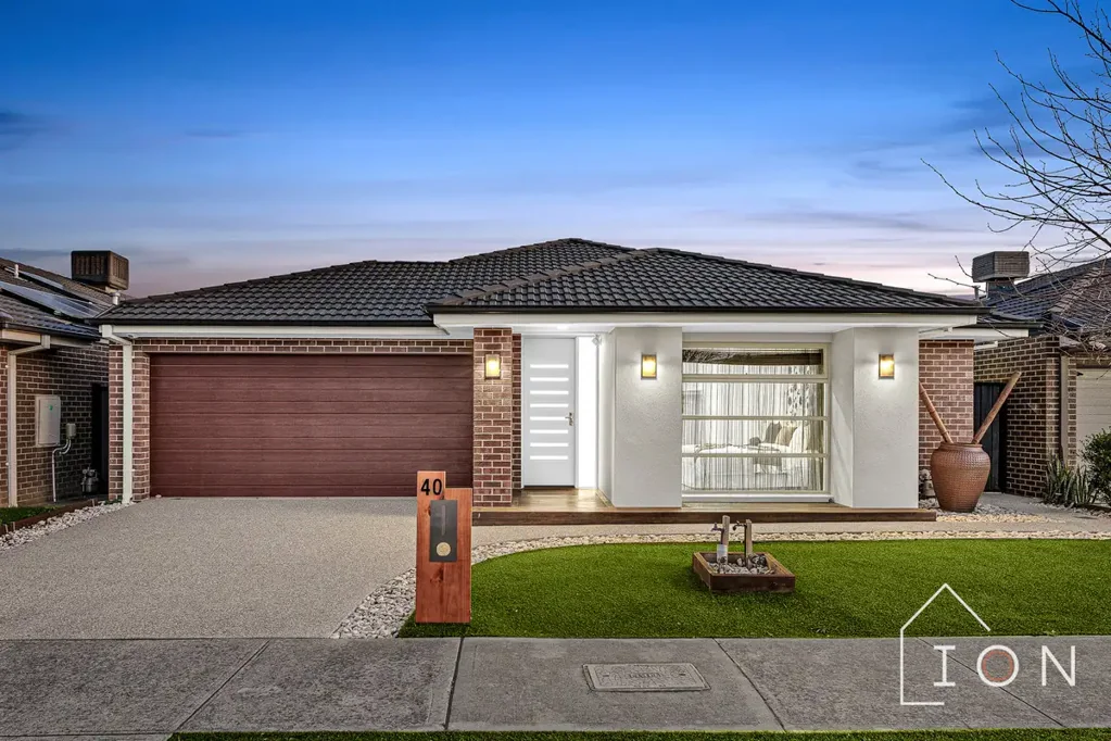 Clyde North 4房  Four Bedrooms, a Rumpus and Solar – A Family Home Made For You!