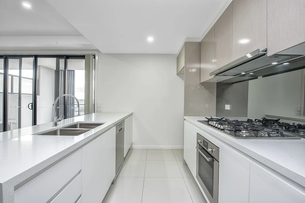 Luxury Living in Peaceful Location