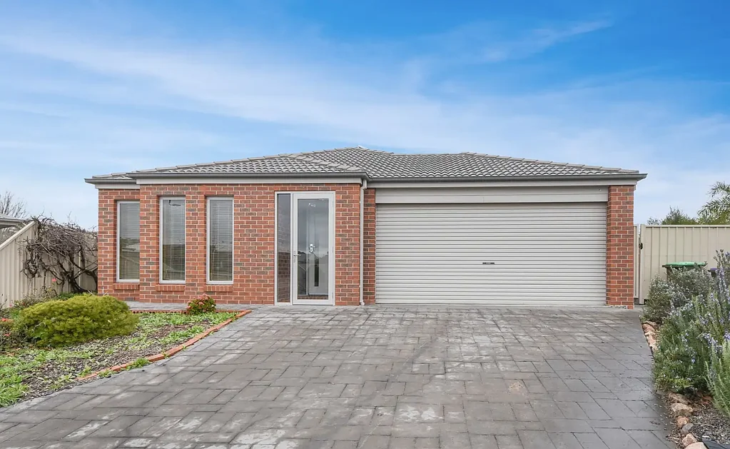 Horsham 3 Bedroom Generous family living