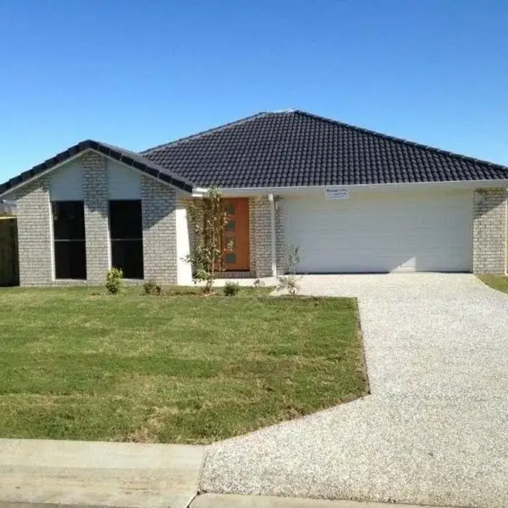 Modern Family Home in Tranquil Gleneagle