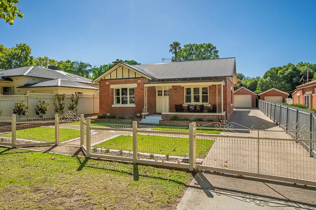 796 Park Avenue, North Albury, NSW 2640
