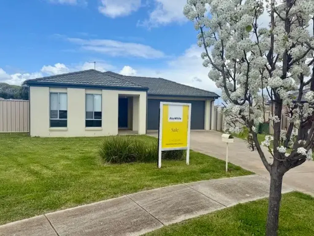 Corowa 4 Slaapkamer FAMILY LIVING AT 8 HUGHES COURT, COROWA
