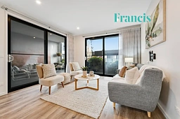 94/5 Hely Street, Griffith