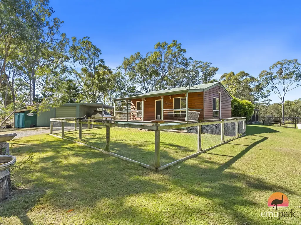 Cawarral 5 Bedroom Live Your Acreage Dream!