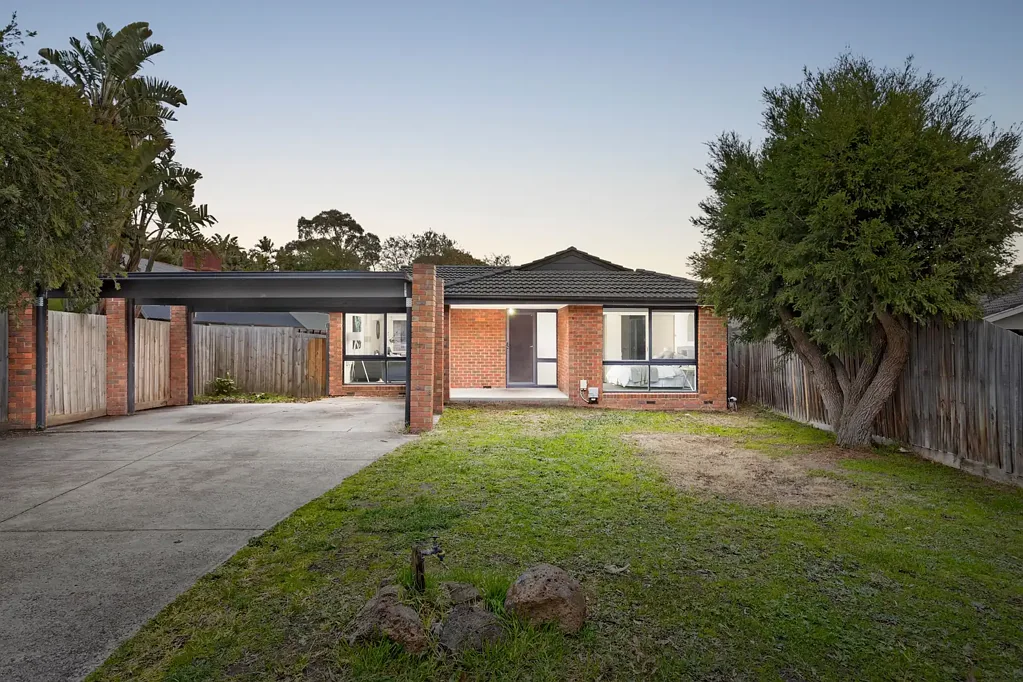 11 Wright Court, Mill Park, VIC 3082