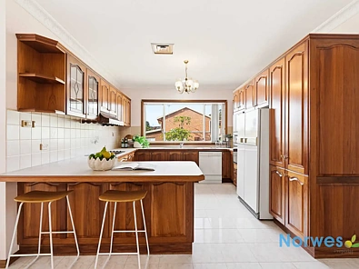 9 Bristol Cct, Blacktown, NSW 2148, 4房, 3浴, House