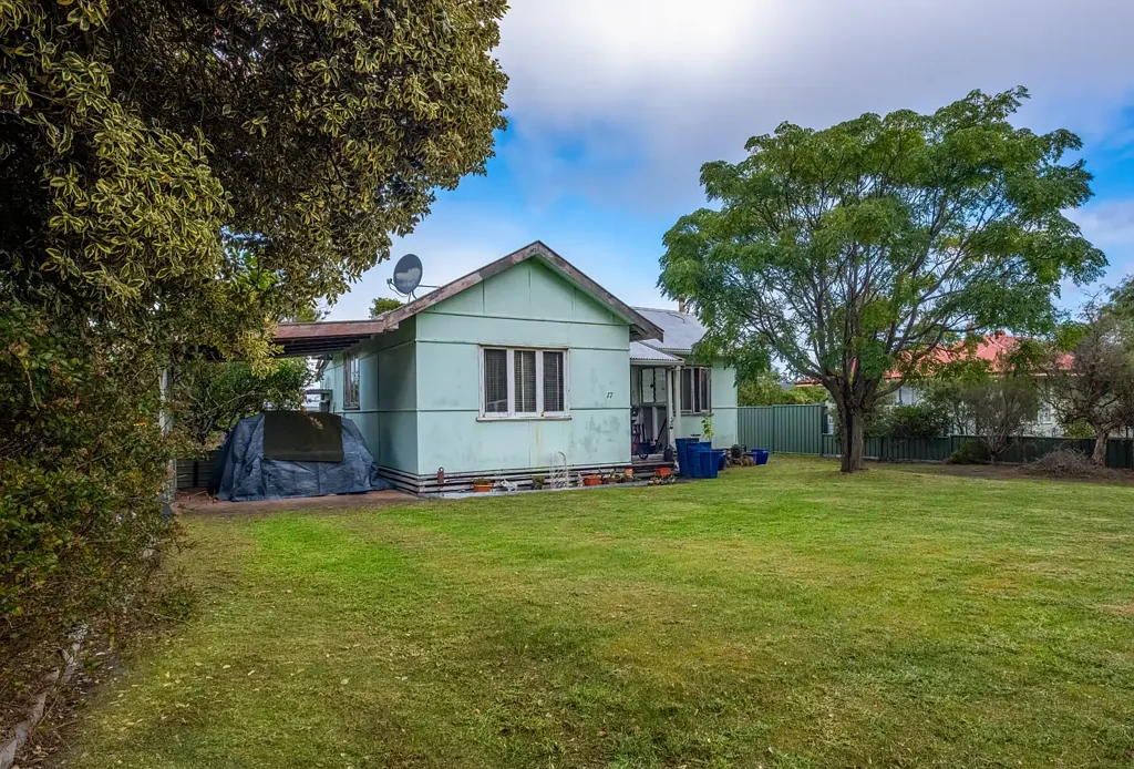 17 Park Avenue, Walpole, WA 6398