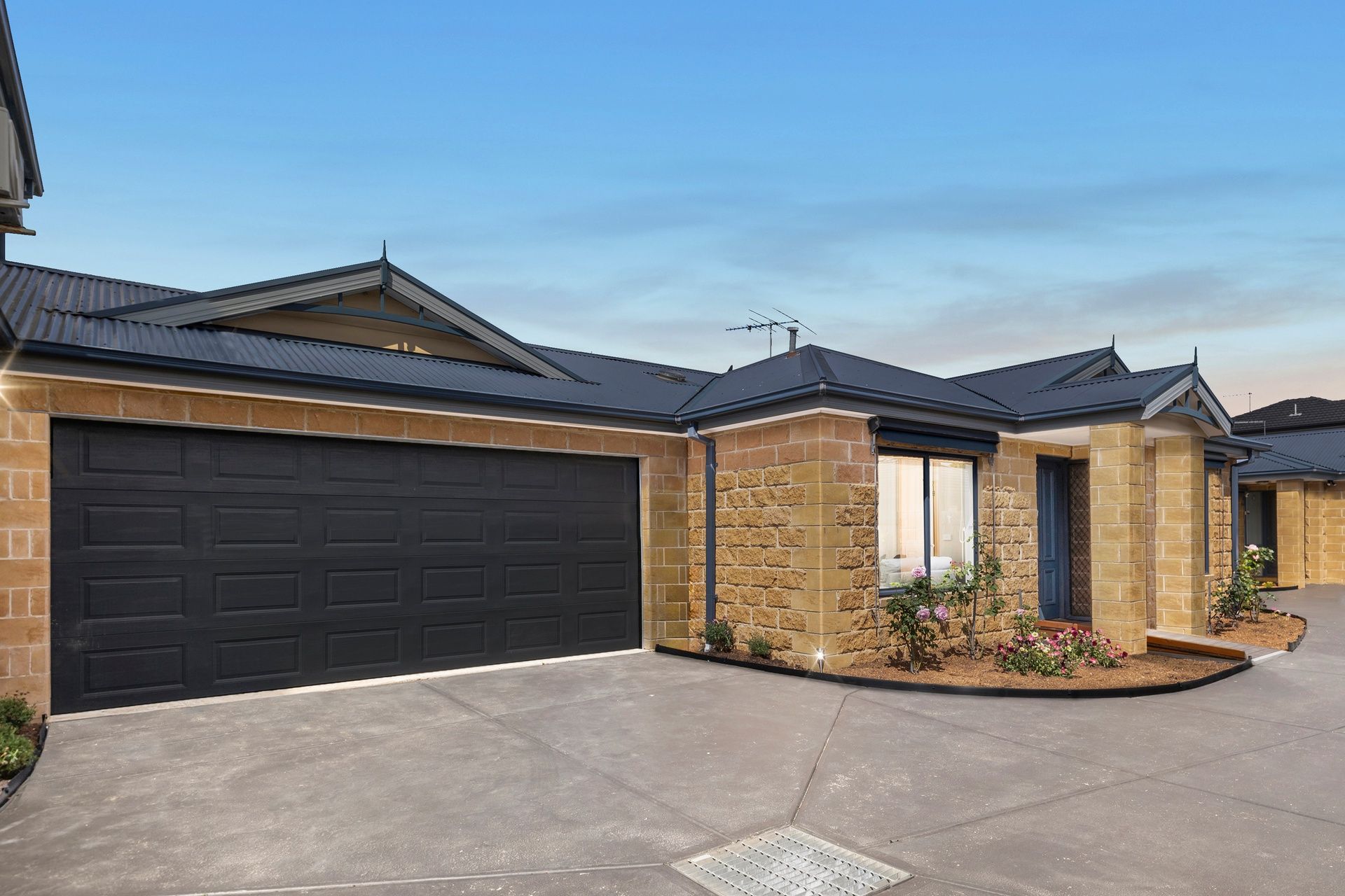 54 SHERWOOD AV, CHELSEA VIC 3196, 0 Kuwarto, 0 Banyo, Townhouse