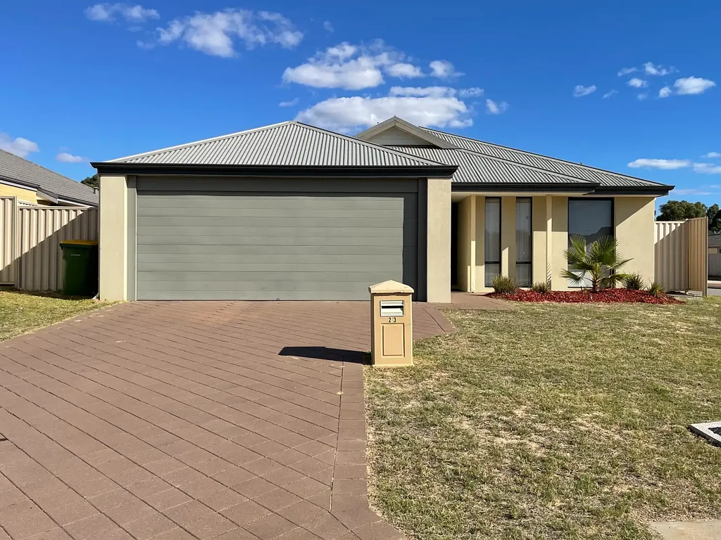 Secret Harbour 4ਬੈੱਡਰੂਮ Minutes to the beach!