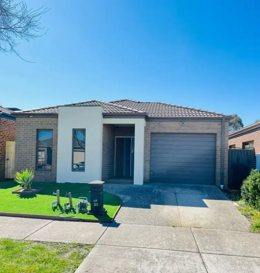 30 Thorngrove Avenue, Craigieburn, VIC 3064