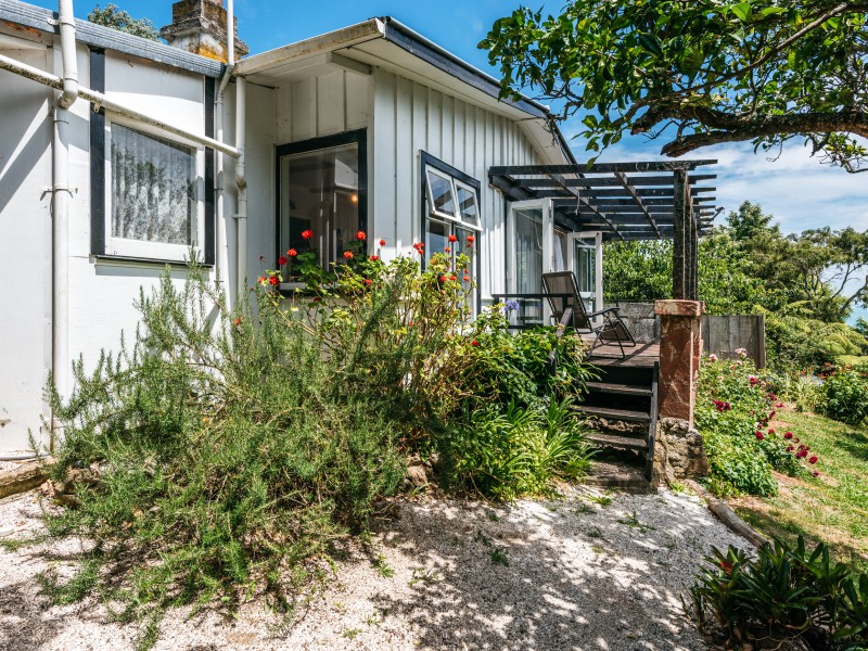 32 Glen Brook Road, Omiha, Auckland, 3房, 1浴