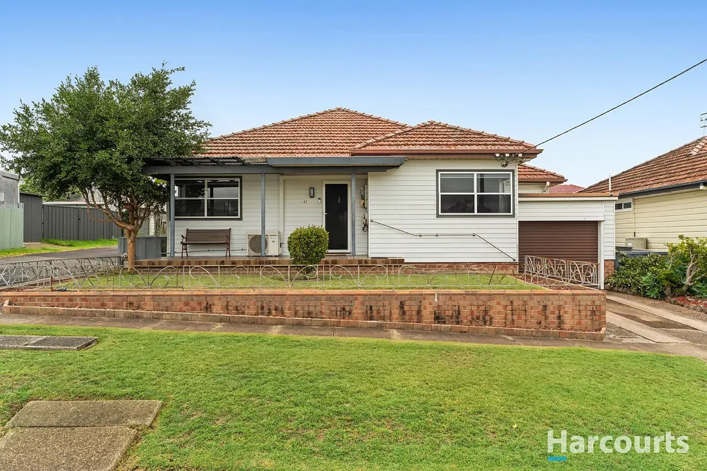42 Elizabeth Street, Telarah, NSW 2320