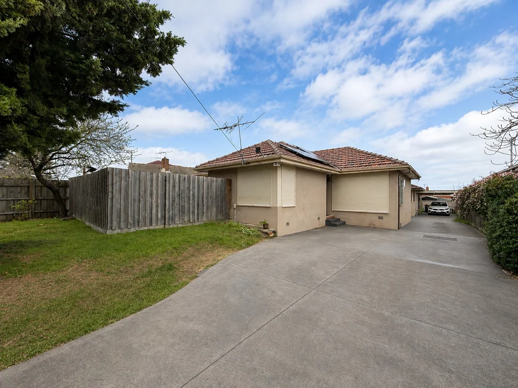 Comfortable Front Unit with Excellent Convenience