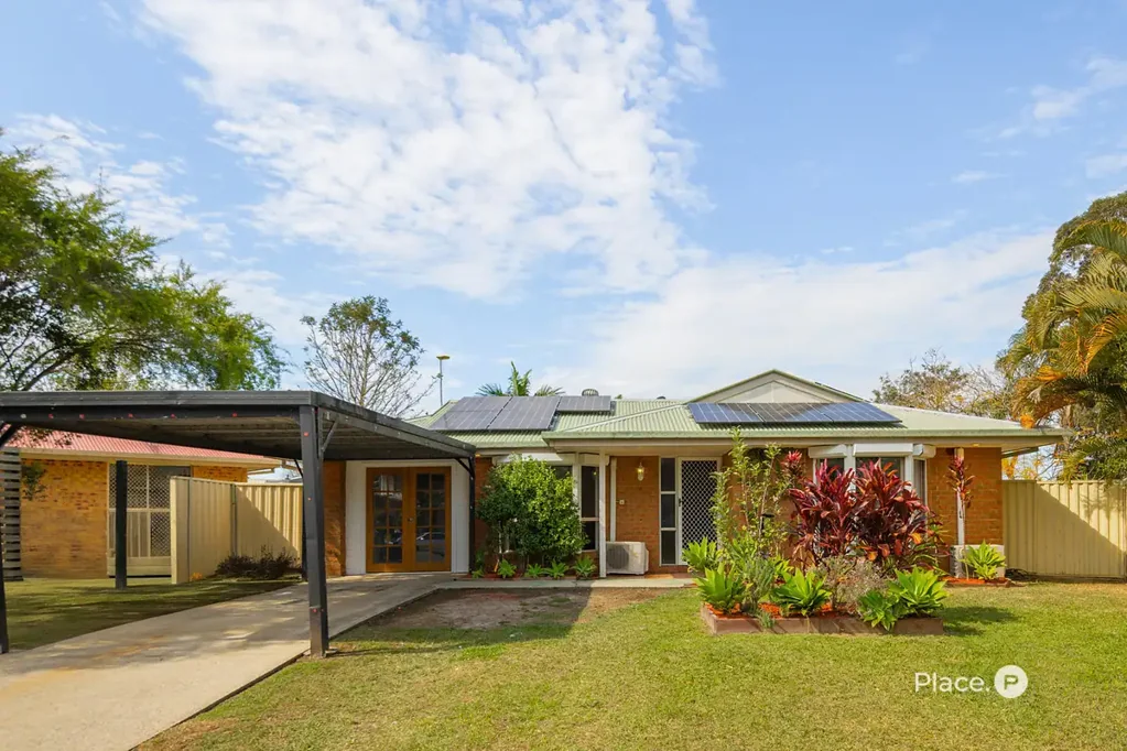 Bellmere 3બેડરૂમ 868m² Cul-de-Sac Living with Pool, Space & Versatility!