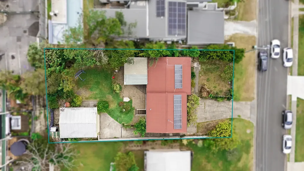 Mudgeeraba 4ਬੈੱਡਰੂਮ CHARACTER. CONVENIENCE & FLEXIBILITY!