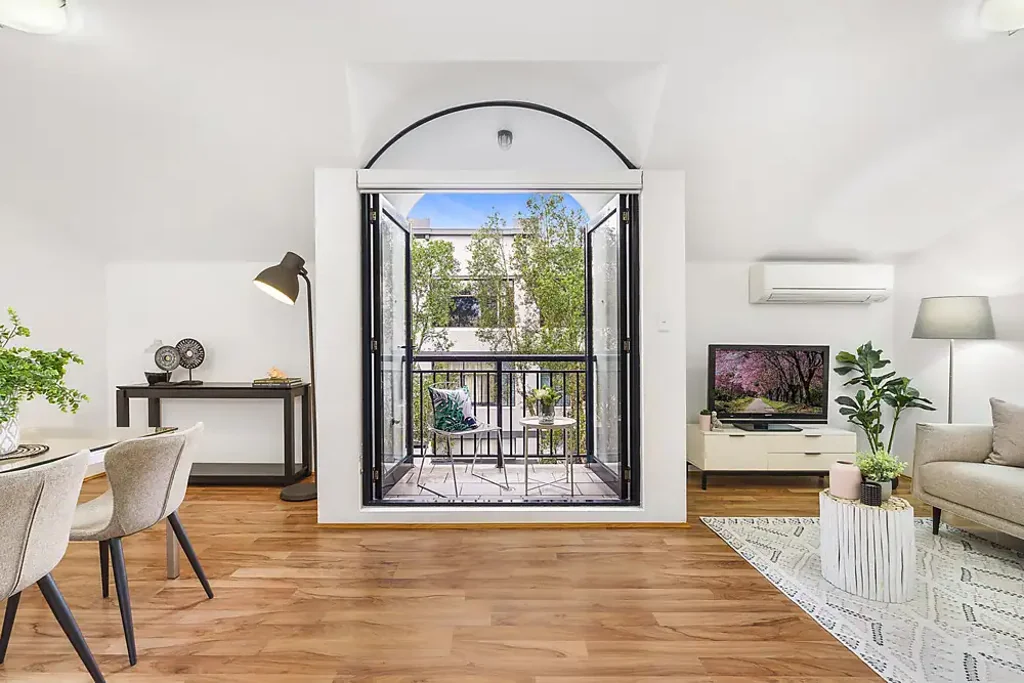 Split-Level, Top Floor, Inner City Home