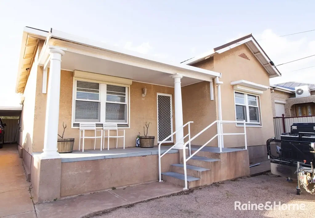 Port Augusta 3 Slaapkamer First Home or Investment Ready!