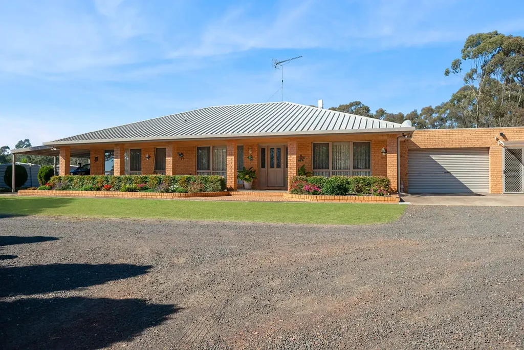 Heathcote 3房  IMMACULATE LEFESTYLE PROPERTY