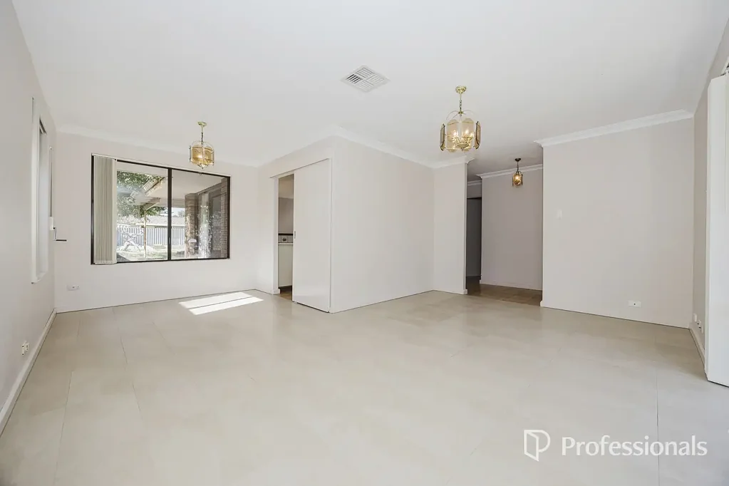 Fantastic 3 Bedroom, 1 Bathroom Home in a Prime Location