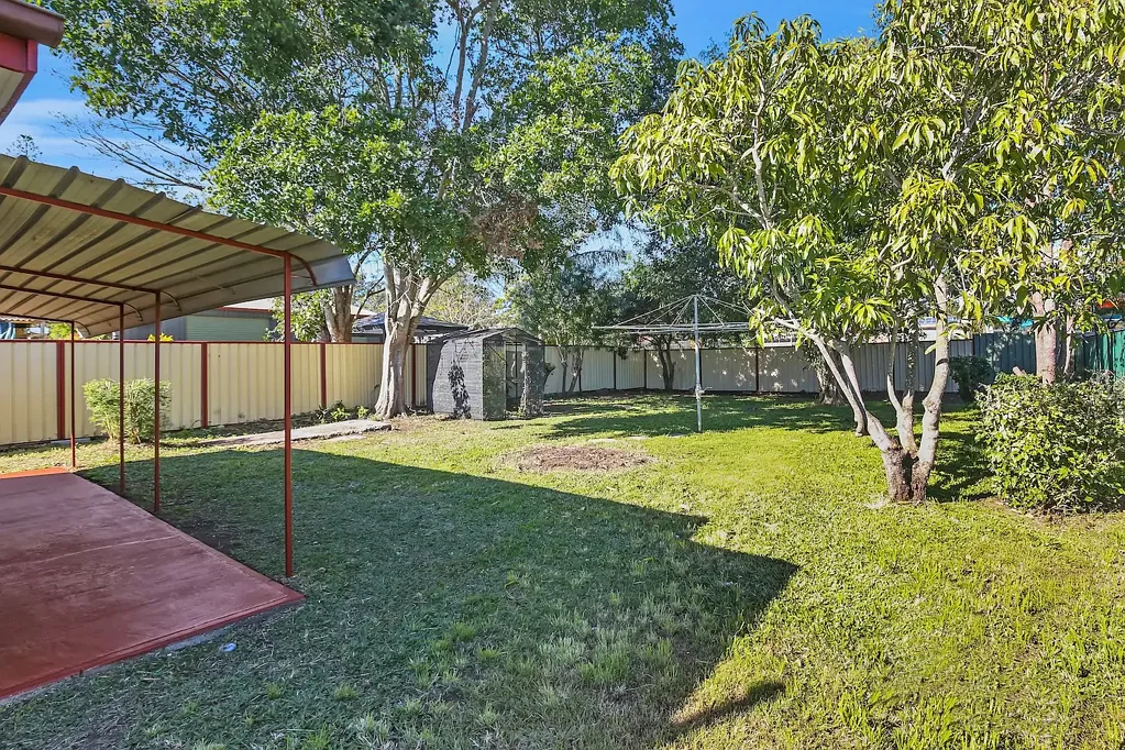 13 Birch Street, Kingston, QLD 4114