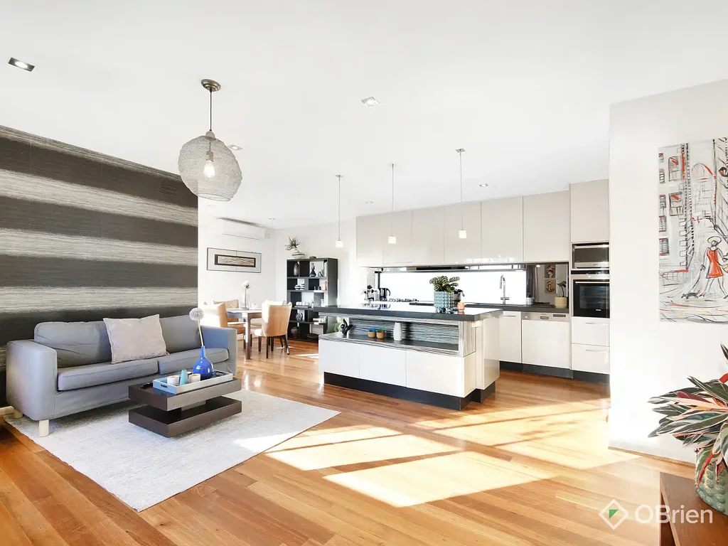 Ormond 3Kwarto Turnkey Designer Style in the Heart of Ormond