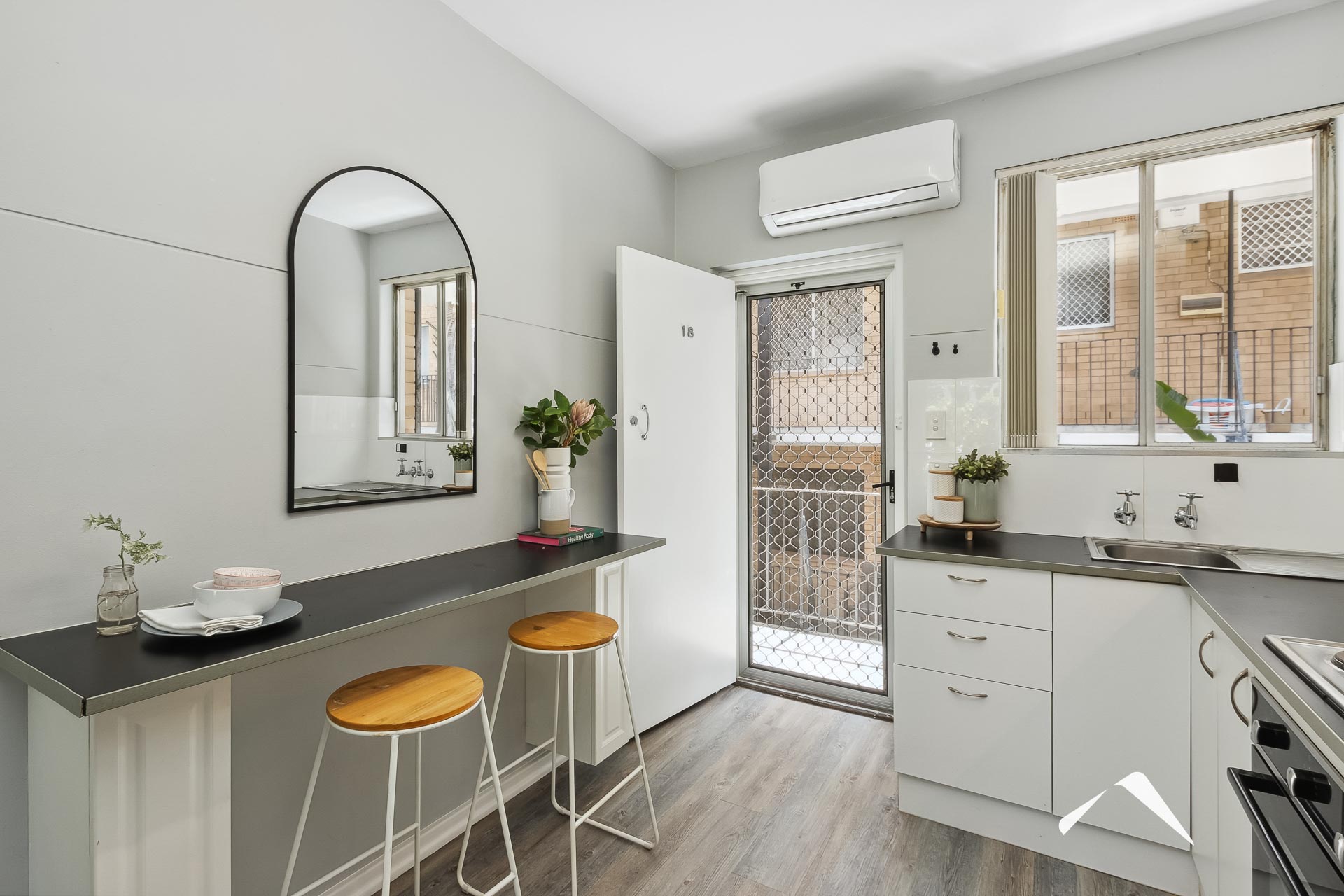 UNIT 18 187 WALCOTT ST, MOUNT LAWLEY WA 6050, 0 غرف, 0 حمامات, Unit