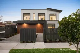 1/4 Eurythmic Street, Mordialloc