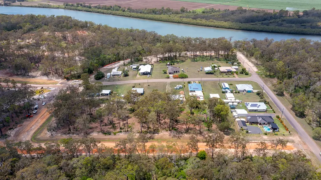 Miara MIARA ESTATE -YOUR COUNTRY ESCAPE BY THE RIVER
