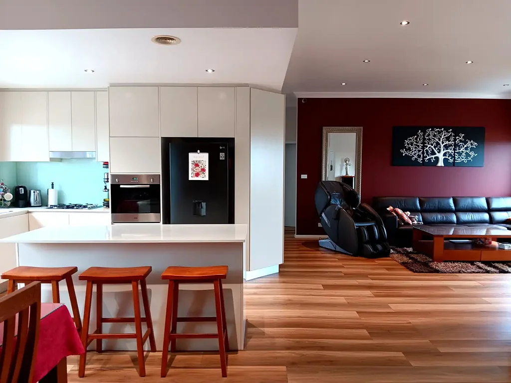 Stunning 3 Bedroom Penthouse Apartment with private lift- Comes fully furnished