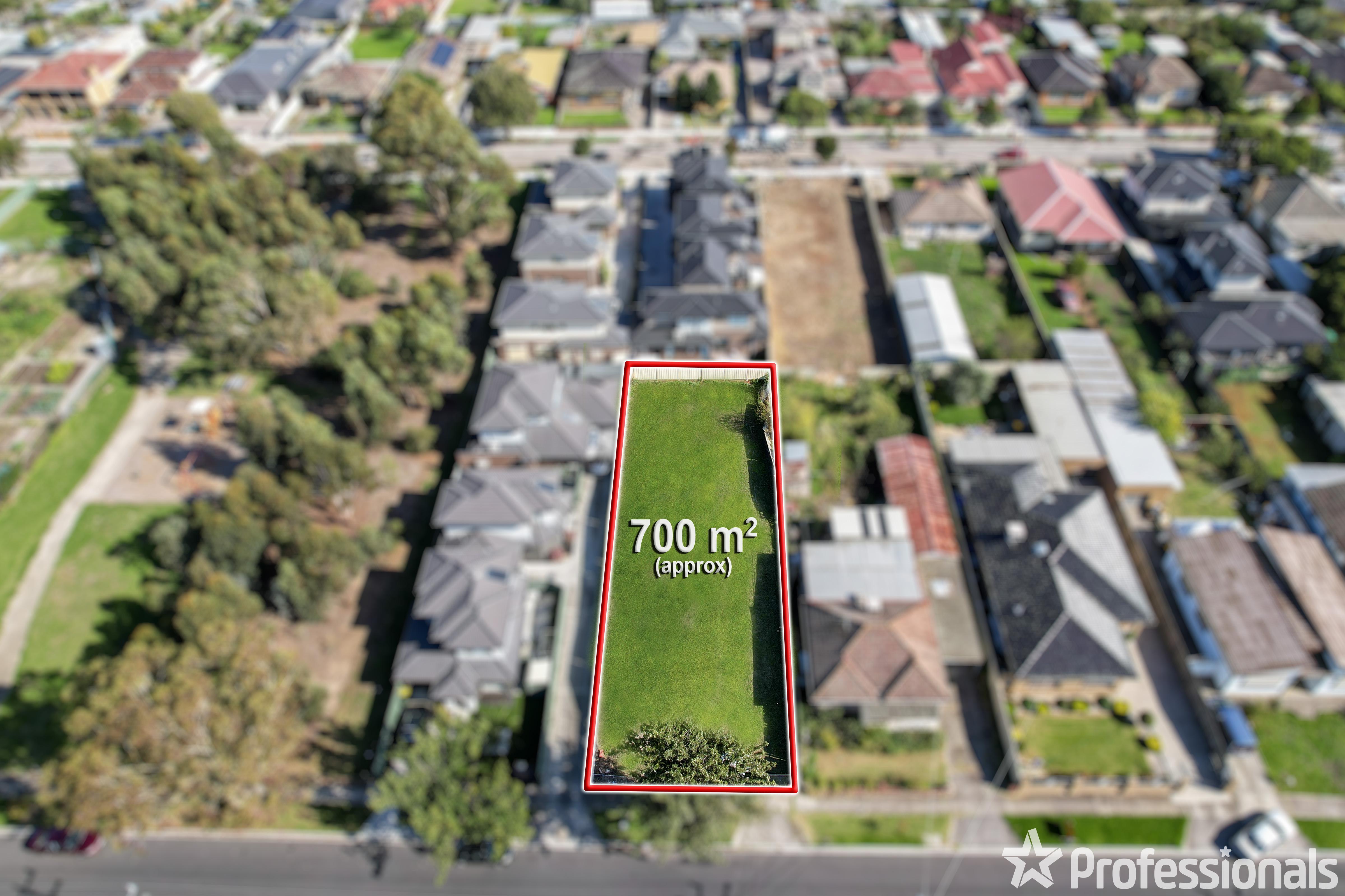 71 VINCENT AV, ST ALBANS VIC 3021, 0 Kuwarto, 0 Banyo, Section