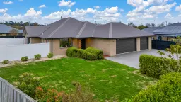 63 Willowside Place, Amberley