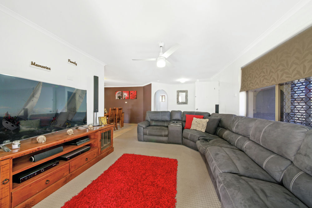 62 FINDLAY ST, BURPENGARY QLD 4505, 0部屋, 0バスルーム, House