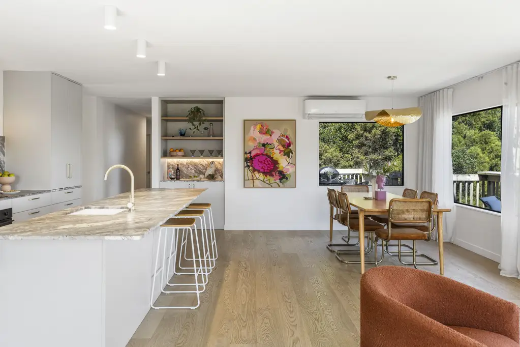 Dairy Flat  Quality renovated home with stunning vista!