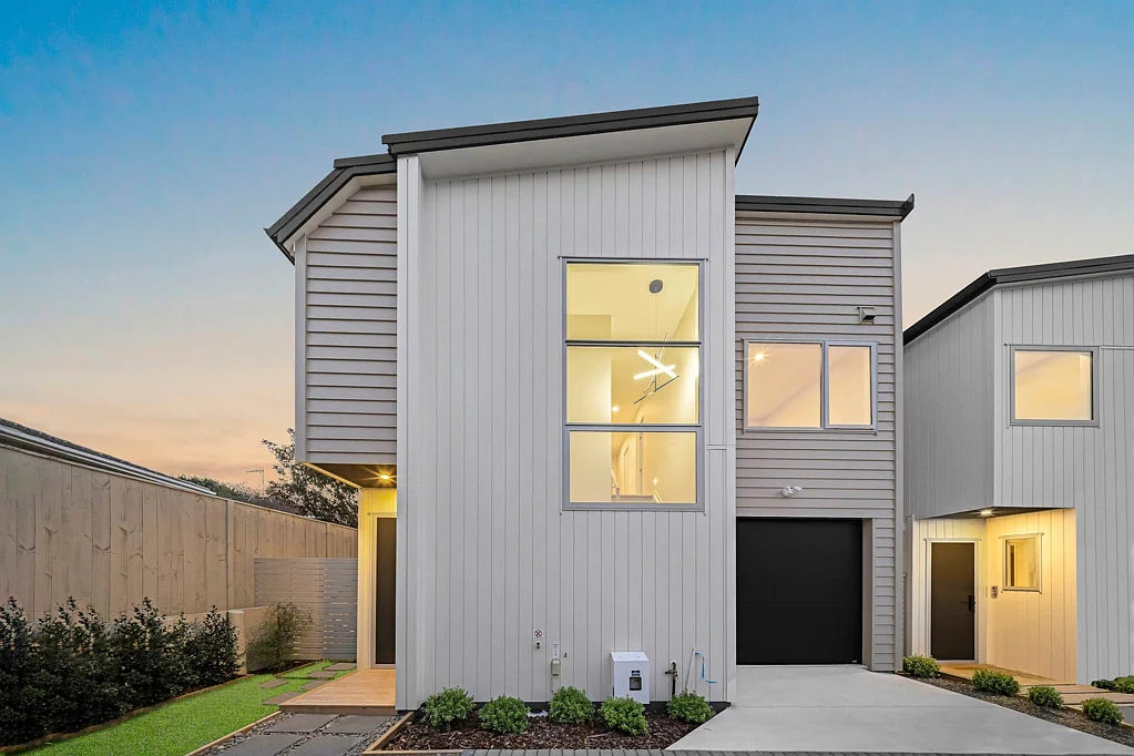 13C Liam Place, Half Moon Bay, Manukau City, Auckland