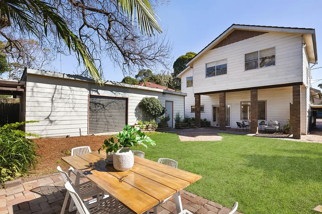 Dee Why 5બેડરૂમ Fabulous flexibility for families