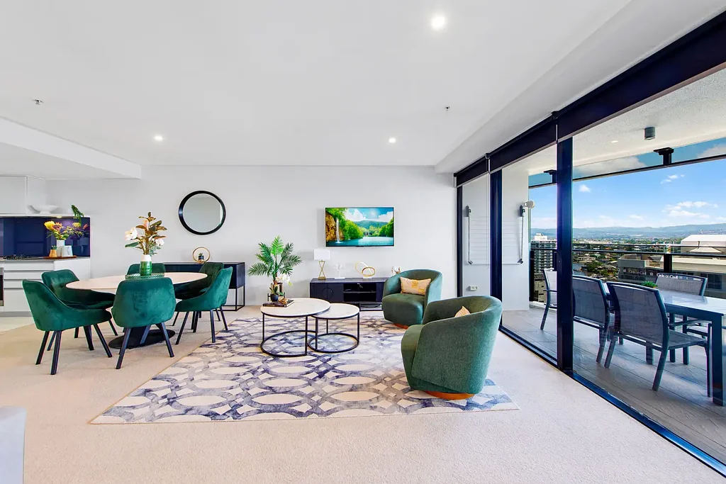 Surfers Paradise 2ห้องนอน Never To Be Built Out Main River and Hinterland Views in Circle on Cavill